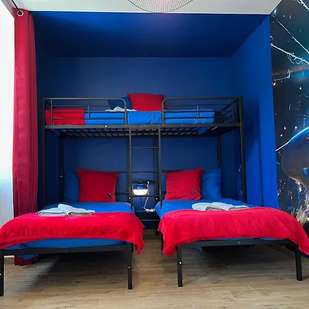 Le Repaire Des Supers Heros